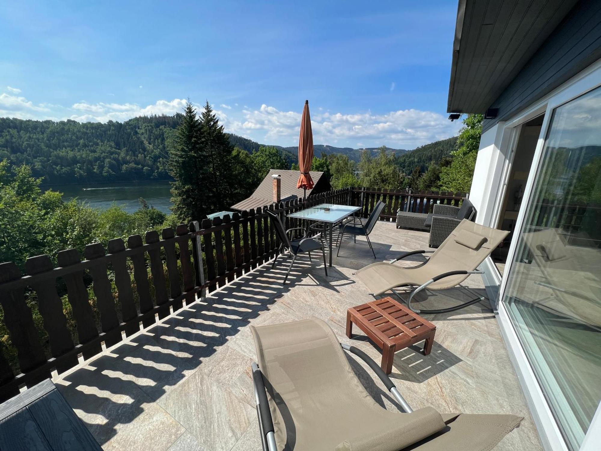Saale-Residenz Villa Unterwellenborn Exterior photo